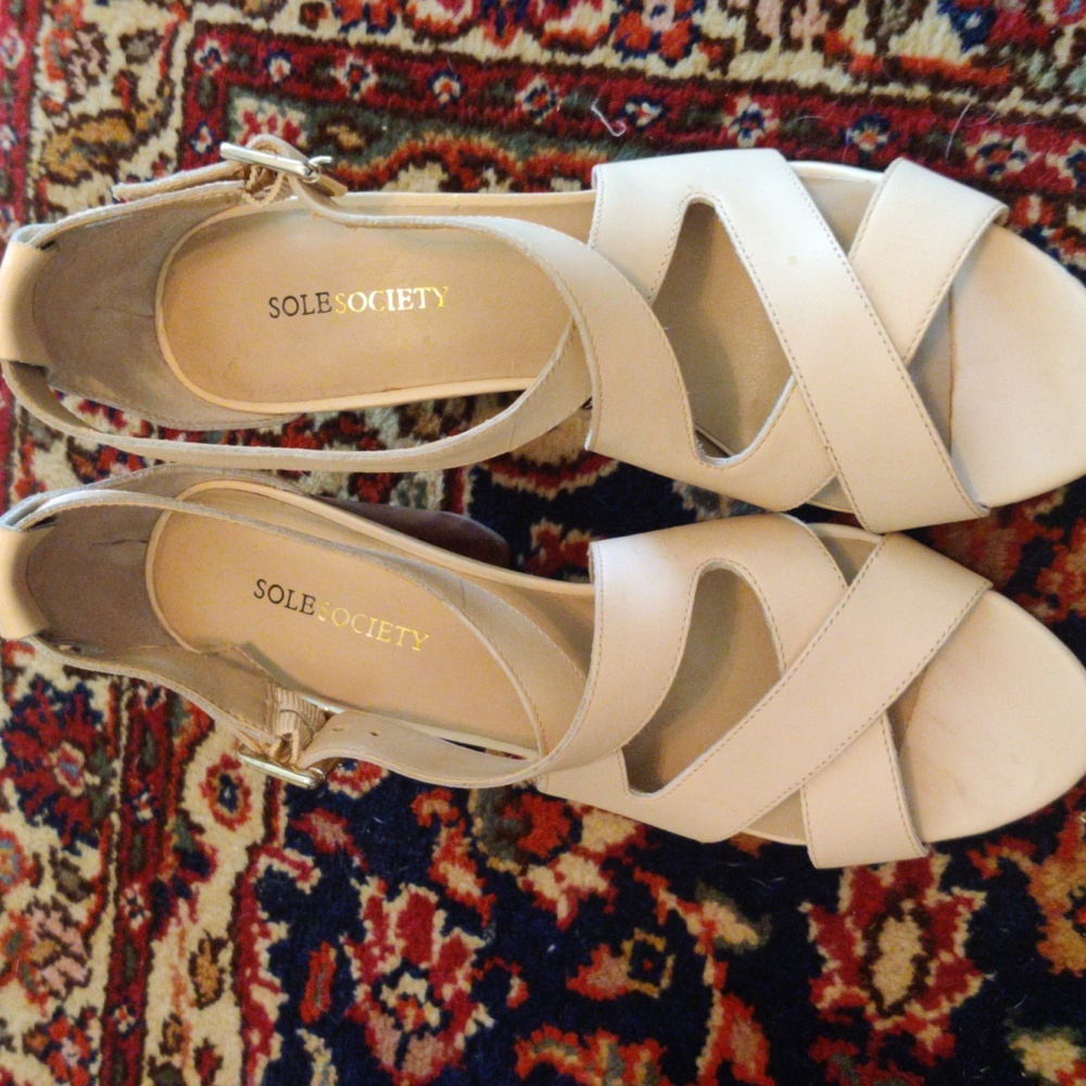 SOLE SOCIETY sandals EUC